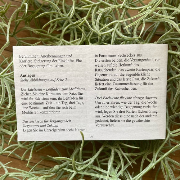 Gems Oracle Cards - Picture 7 of 8